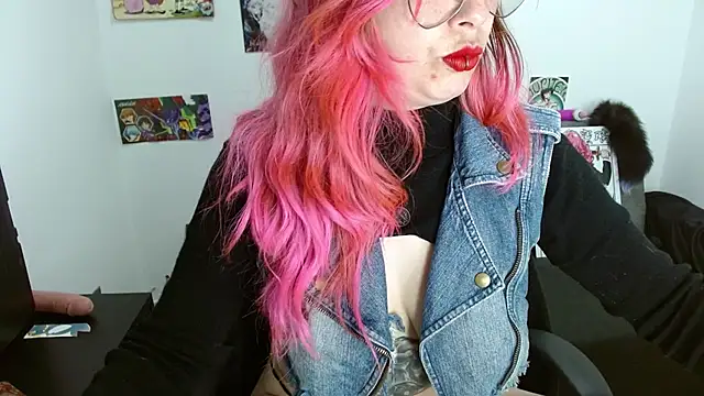 natasha laulau online show from November 14, 2025, 12:42 am