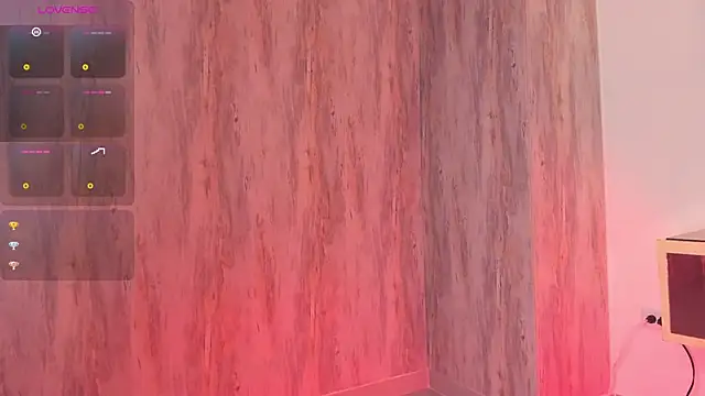 DaraBeckett online show from February 18, 2025, 3:21 pm