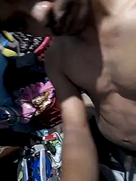 Snapshot of jojokom99 chatting on February 9, 2026, 6:01 pm jojokom99 online show from February 9, 2026, 6:01 pm