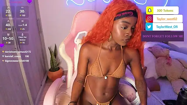 Miss westt  online show from February 27, 2025, 11:31 am