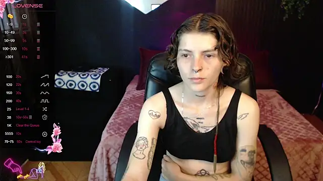 pretty cristal69 online show from March 22, 2026, 9:40 pm