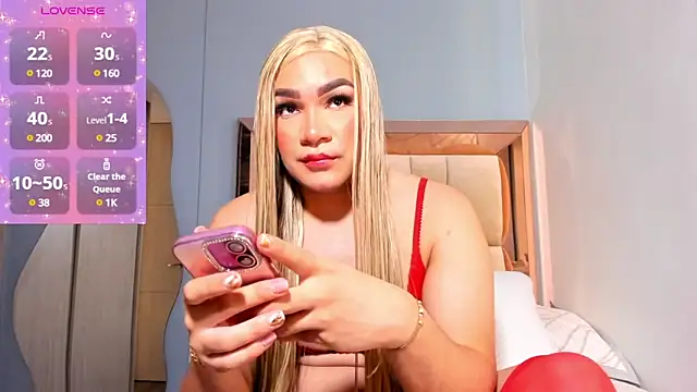 Aisha-sweet13 online show from February 15, 2025, 5:17 pm