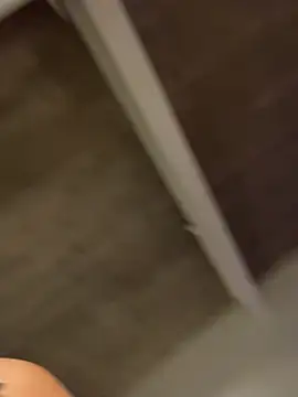 Snapshot of Your_Paris chatting on February 19, 2026, 3:24 am Your Paris online show from February 19, 2026, 3:24 am