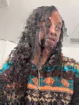 Snapshot of Your_Paris chatting on March 10, 2026, 11:21 pm Your Paris online show from March 10, 2026, 11:21 pm