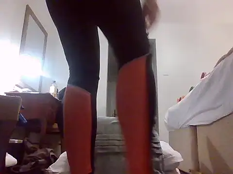 Snapshot of AnalLove1990 chatting on October 6, 2025, 10:29 pm AnalLove1990 online show from October 6, 2025, 10:29 pm