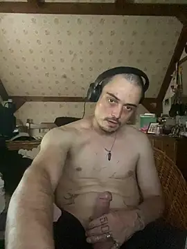 JustTylerr online show from July 2, 2026, 2:12 pm