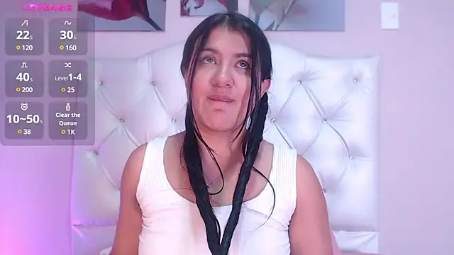 Snapshot of scarlet_fostt_ chatting on January 5, 2025, 6:24 pm scarlet fostt  online show from January 5, 2025, 6:24 pm