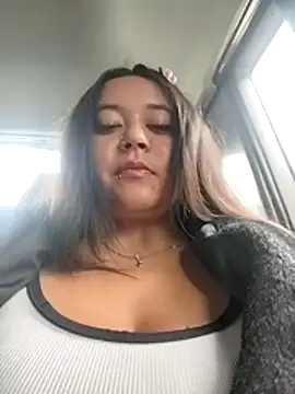 Cristal  04 online show from December 21, 2025, 3:52 pm