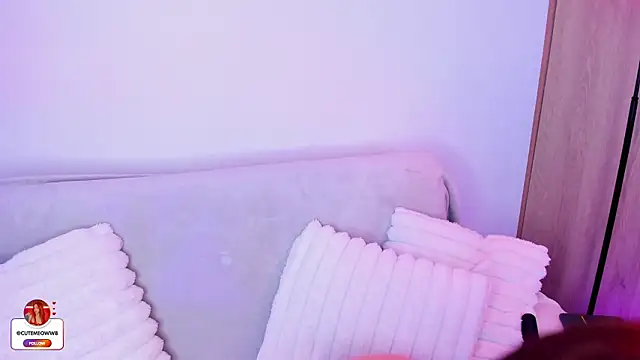 meow moon  online show from March 17, 2026, 8:28 am