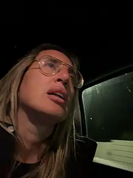 casalinga88 online show from April 2, 2026, 6:27 pm