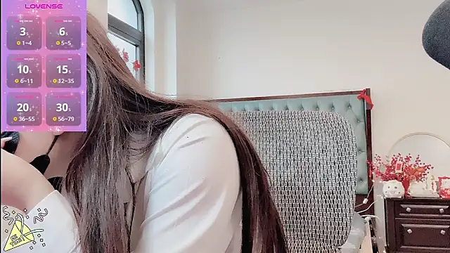 Berrysweet 68 online show from February 28, 2026, 1:50 am