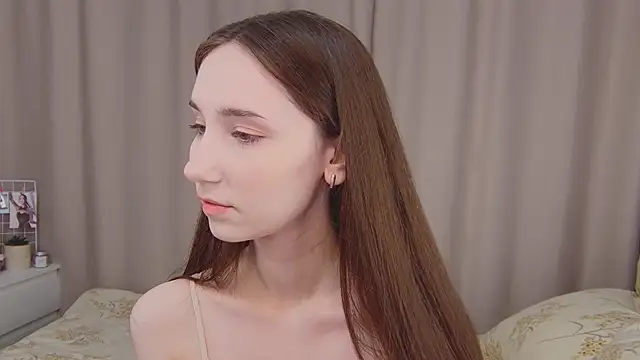 lezyliza online show from December 30, 2024, 1:25 pm