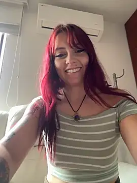 Snapshot of moon_lilith chatting on October 16, 2025, 9:38 pm moon lilith online show from October 16, 2025, 9:38 pm