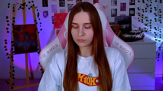 AliceCharmy online show from February 27, 2025, 5:47 pm