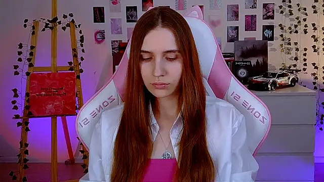 AliceCharmy online show from March 21, 2025, 1:23 pm