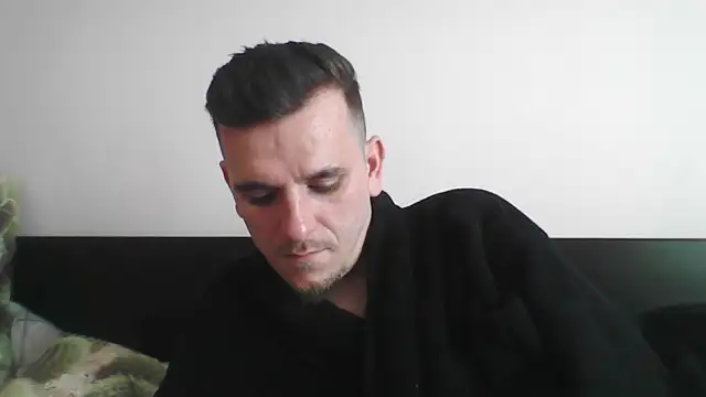 Huge cock22cm online show from March 21, 2025, 11:33 am