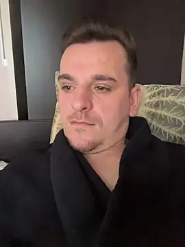 Huge cock22cm online show from March 18, 2026, 3:04 pm