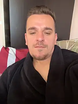 Snapshot of Huge_cock22cm chatting on May 24, 2026, 7:57 am Huge cock22cm online show from May 24, 2026, 7:57 am