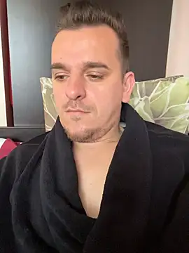 Snapshot of Huge_cock22cm chatting on May 25, 2026, 7:03 am Huge cock22cm online show from May 25, 2026, 7:03 am