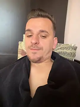 Snapshot of Huge_cock22cm chatting on May 30, 2026, 7:49 am Huge cock22cm online show from May 30, 2026, 7:49 am