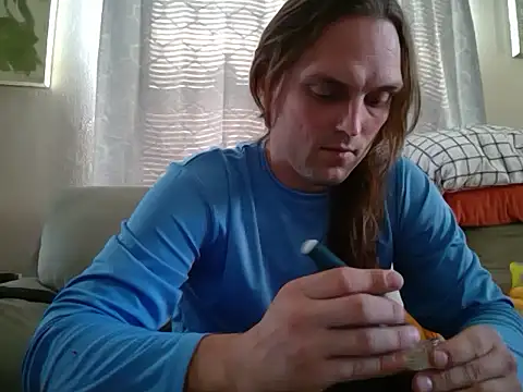 Snapshot of VitaminDrewFl chatting on February 23, 2026, 4:59 pm VitaminDrewFl online show from February 23, 2026, 4:59 pm