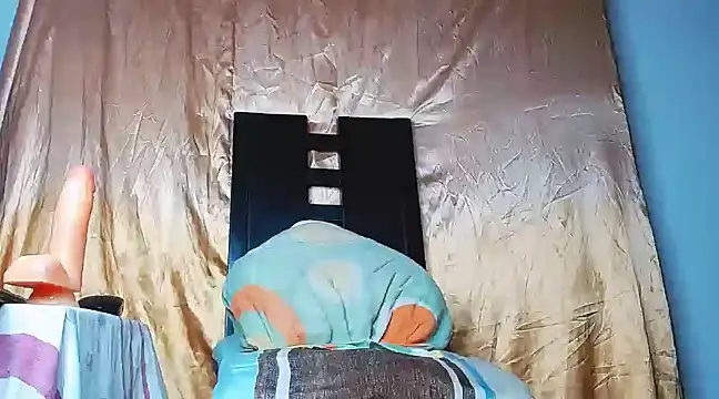 Snapshot of DanteSantoro chatting on January 21, 2025, 12:39 pm DanteSantoro online show from January 21, 2025, 12:39 pm