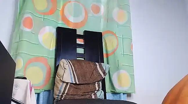 Snapshot of DanteSantoro chatting on February 5, 2025, 1:11 pm DanteSantoro online show from February 5, 2025, 1:11 pm