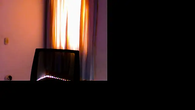 Snapshot of DanteSantoro chatting on January 8, 2026, 5:37 pm DanteSantoro online show from January 8, 2026, 5:37 pm