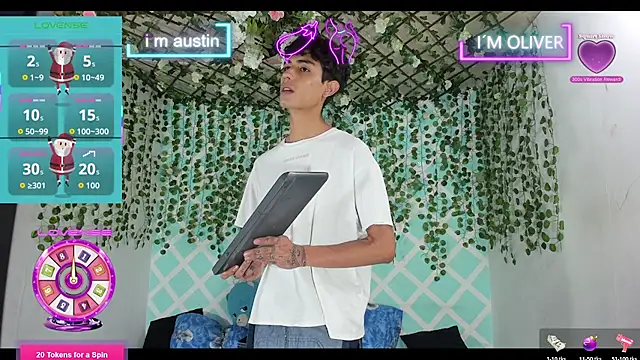 oliverhot2005 online show from November 21, 2025, 2:49 pm