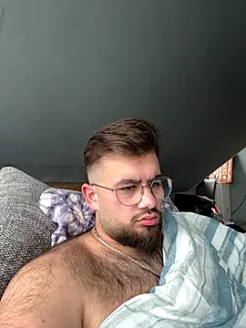 Snapshot of yxssxn24403 chatting on October 3, 2025, 9:50 am yxssxn24403 online show from October 3, 2025, 9:50 am