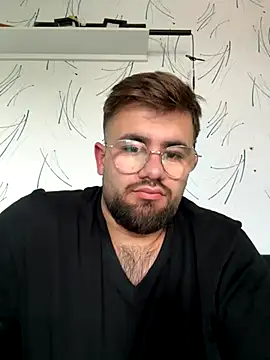 Snapshot of yxssxn24403 chatting on October 5, 2025, 12:25 pm yxssxn24403 online show from October 5, 2025, 12:25 pm