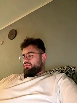 Snapshot of yxssxn24403 chatting on October 14, 2025, 8:42 pm yxssxn24403 online show from October 14, 2025, 8:42 pm