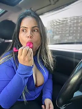 Snapshot of melanny10 chatting on January 15, 2026, 2:10 pm melanny10 online show from January 15, 2026, 2:10 pm