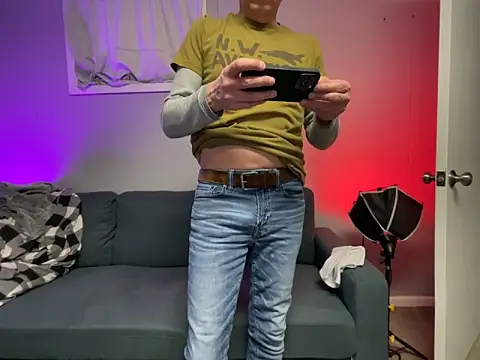 mouser21212 online show from January 22, 2025, 3:40 pm