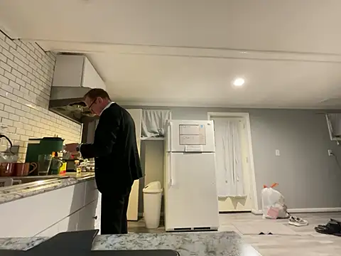 mouser21212 online show from February 17, 2025, 7:37 am