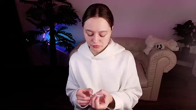 n0 nude online show from October 1, 2025, 2:50 am