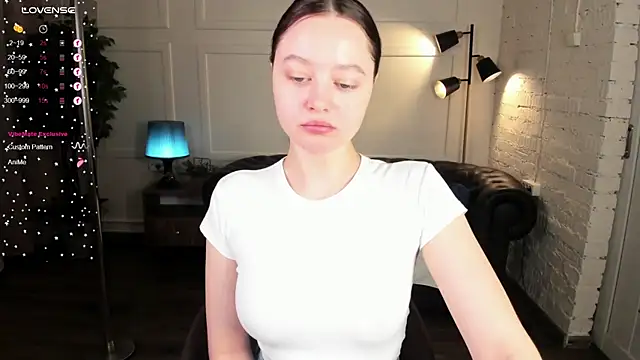 n0 nude online show from December 2, 2025, 4:40 am