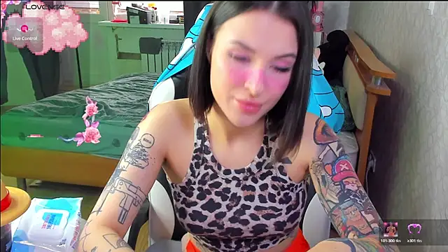 folinskayyya online show from May 22, 2026, 5:03 am