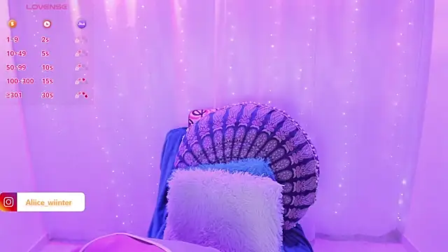 Alice winter  online show from March 18, 2025, 7:20 pm