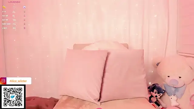 Alice winter  online show from September 24, 2025, 7:06 pm