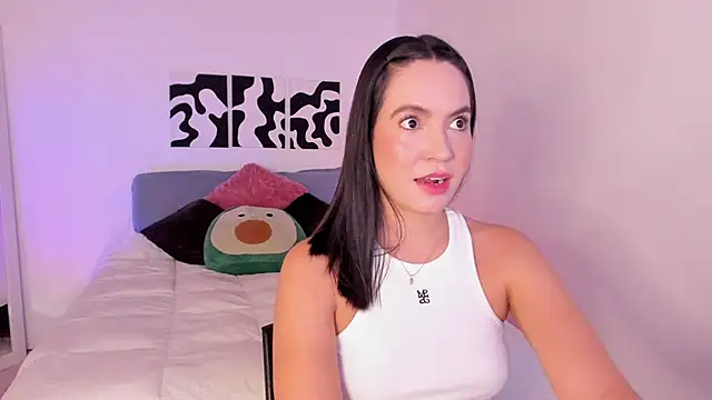 Snapshot of Xsarahx29 chatting on October 16, 2025, 8:43 pm Xsarahx29 online show from October 16, 2025, 8:43 pm