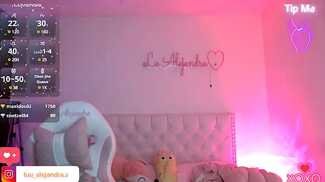 alee lenoxx online show from February 18, 2025, 9:10 am