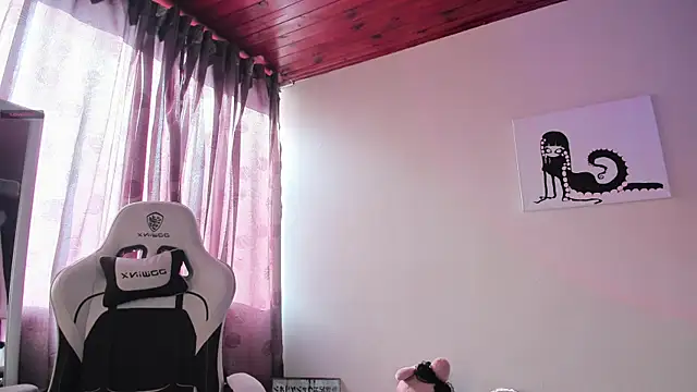 satanbabee online show from February 19, 2025, 9:36 pm