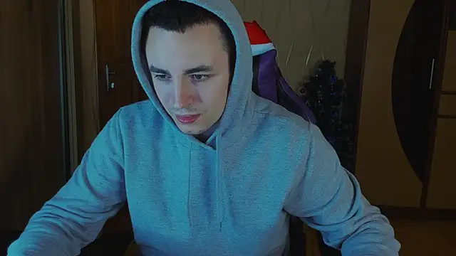 Snapshot of bigmark033 chatting on December 29, 2024, 6:35 am bigmark033 online show from December 29, 2024, 6:35 am