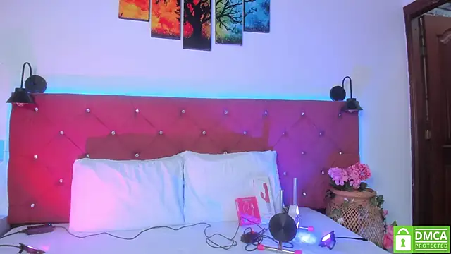 Ruth harvey  online show from December 17, 2025, 1:39 pm