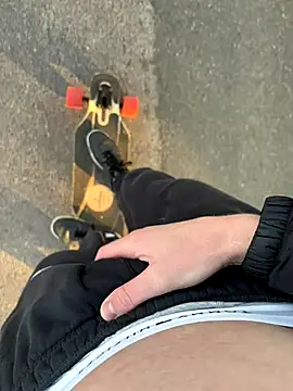 Snapshot of jerk_it_out69 chatting on September 12, 2025, 5:40 am jerk it out69 online show from September 12, 2025, 5:40 am