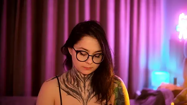 Snapshot of AcidPie chatting on January 23, 2025, 11:36 pm AcidPie online show from January 23, 2025, 11:36 pm