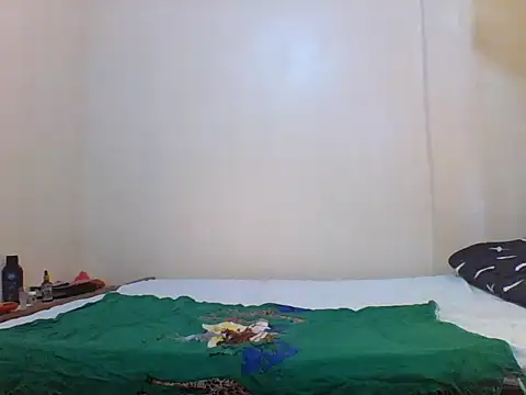 Snapshot of princess-cutie12 chatting on July 13, 2026, 10:07 am princess-cutie12 online show from July 13, 2026, 10:07 am