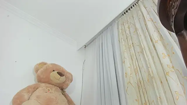 Alex Keit online show from October 27, 2025, 3:38 pm