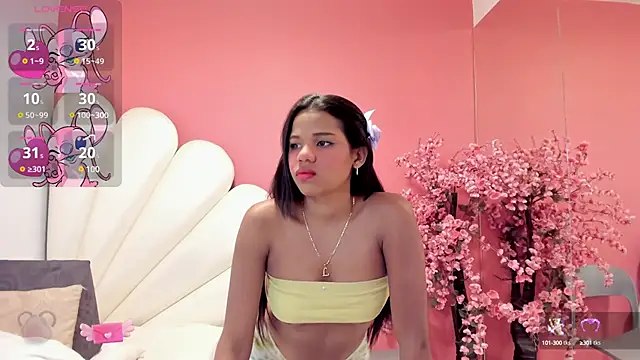 Snapshot of Vicky_Freedom chatting on January 8, 2025, 11:10 am Vicky Freedom online show from January 8, 2025, 11:10 am